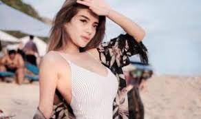 Kini nabilla aprillya aktif menjadi selebgram yang mempunyai ribuan followers sekaligus menerima berbagai endors. Mantan Pacar Atta Halilintar Diduga Sindir Aurel Hermansyah Bulatin