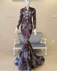 Model baju batik kombinasi untuk pria, wanita, dan couple. Raya Tahun Nie Pakai Baju Kebaya Batik Viral Media Johor Facebook