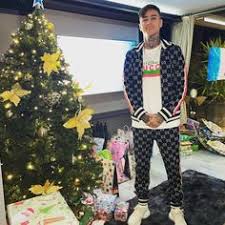 View the player profile of erick pulgar (fiorentina) on flashscore.com. 9 Erick Pulgar Ideas In 2021 Mens Tshirts Mens Tops Sports