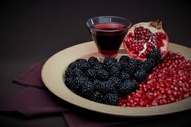 Ibu hamil seringkali mudah lelah. Manfaat Minum Jus Buah Delima Bagi Ibu Hamil Kumparan Com