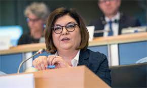 Adina ioana vălean (born february 16, 1968) is a romanian politician and social activist. Lok Report Europaische Union Verkehrsausschuss Gibt Positive Stellungsnahme Fur Adina VÄƒlean