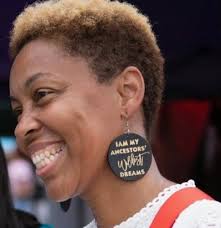 Professor and LCSW Offering Social Work Training