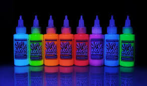 A uv tattoo lets you get one even when your family, society, or workplace disapprove of it because the tattoo is visible only in certain lighting. Uv Tattoo Ink Wholesale Tattoo Supplies Professional Tattoo 865 X 50974 9kbwww Wholesaletattoosupplies Black Light Tattoo Tattoo Ink For Sale Uv Tattoo