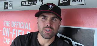 Béisbol invernal: Luis “Pipe” Urueta es el quinto dirigente del año en la  historia de los Gigantes