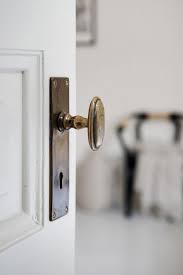 Epingle Par Nicole Brunner Sur B B Poignees De Portes Vintage Poignee De Porte Door