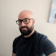 Rob Kinder (@DocRobotnik)