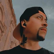 Edgar Jauregui's Instagram, Twitter & Facebook