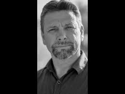 Karen Stultz CHt CIWC