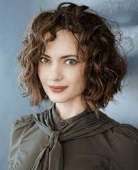 Frisuren mittellang 2020 ob auf dem runway oder den strassen der grossten modemetropolen der welt. Bob Frisur Locken Kurz Mittellange Haare Bob Frisur Haare Kurz Locken Mittellange Bob Frisur Locken Kurz Frisuren Locken Kurz Naturlocken Frisuren