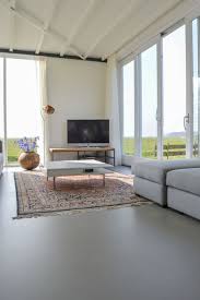 Adorable 70 Smooth Concrete Floor Ideas For Interior Home Source Https House8055 Com 70 Smooth Concrete Bedroom Concrete Floors Living Room House Flooring