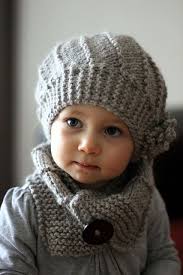 Knit Scarf And Baby Girl Beret Krose Sapka Krose Orgu