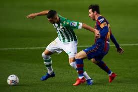 Betis v barca ref breaks his silence. Messi Bantu Barcelona Taklukkan Real Betis Republika Online