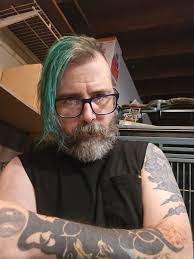 WHO REMEMBERS???? Season's greetings from Channel 10.