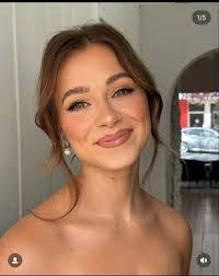 Anna Cannon's Instagram, Twitter & Facebook