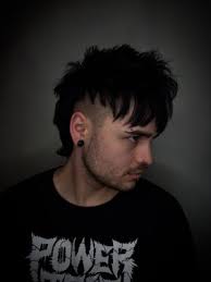 TOP 10 BEST Blow Dry/Out Services near Junction City, OR