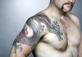 Arm Black And Red Dragon Tattoo Black And Red Dragon Tattoo On Man Right Shoulder Dragon Tattoos For Men Dragon Tattoo Shoulder Tattoo