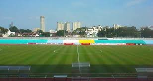 Ianya merupakan gelanggang tuan rumah persatuan bolasepak pulau pinang bagi perlawanan bola sepak, dengan kapasiti 25,000 orang1. Penang Fa Haria Penang Haria Tahniah Faiz Subri Page 31 Carigold Forum