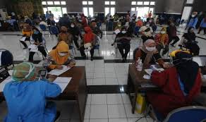 Sementara itu untuk penerbangan yg membawa penumpang tidak beroperasi.pic.twitter.com/plerspm5n8. Kasus Harian Naik Pemkot Salatiga Perketat Kegiatan Warga Republika Online