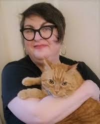 Lisa Poirier's Instagram, Twitter & Facebook