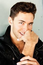 Zack Greenfield's Instagram, Twitter & Facebook