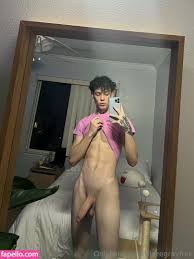 blazegrayfree  bllazegray Nude Leaked OnlyFans Photo 1 - Fapello