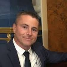 Murray Hughes's Instagram, Twitter & Facebook