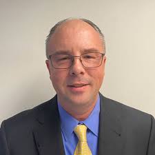 Peter Mauer's Instagram, Twitter & Facebook