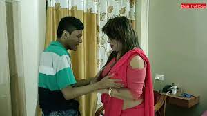 Indian 18yrs Innocent School boy sex with Madam! Best Indian Sex