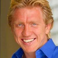 10 "John Grear" profiles