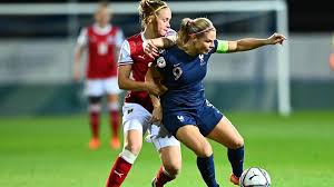 Retrouve dans cette boutique tous les maillots de football et autres tenues de la sélection nationale d'autriche. Football Les Bleues Accrochees En Autriche