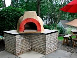 Pizzaofen Bauen Anleitung Und Fotos Diy Garten Haus Garten Zenideen In 2020 Pizzaofen Garten Diy Aussenkamin Pizzaofen Bauen