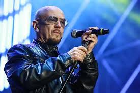 Recensisci per primo questo prodotto. Enrico Ruggeri Le Canta A Gianni Morandi Sugli Immigrati Dovevi Tacere Libero Quotidiano