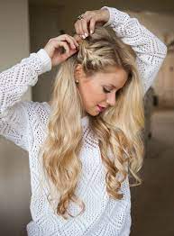 A side braid is a braided hairstyle of any design that either runs at the side of the head or down to a protective hairstyle gives an instant glam finish, yet a side braid for black hair can ginger it up! 17 Gorgeous Party Perfect Braided Hairstyles Side Braid Hairstyles Braided Hairstyles Easy Braided Hairstyles