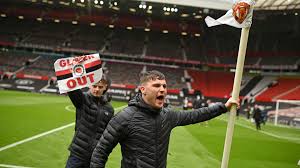 Ole gunnar solskjaer hopes manchester united fans will ditch their protests against club owners, the glazer family, and cheer on the team when supporters return to old. Manchester United V Liverpool Postponed After Fans Storm Old Trafford Amid Protests Against Glazer Ownership Goal Com