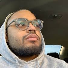 Jesse Tavarez's Instagram, Twitter & Facebook