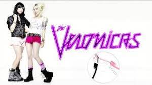 I'm not like other girls, who always feel so sure. Hook Me Up Von The Veronicas Laut De Song