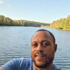 Colby Artis's Instagram, Twitter & Facebook