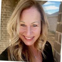 Erica Callahan's Instagram, Twitter & Facebook