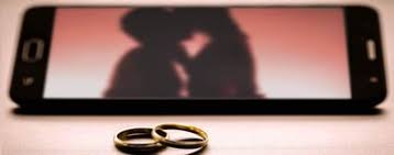 You probably started dating back when people met at bars or got set up on blind dates or just settled for their classmates or coworkers, got married in their 20s, had a couple kids by 35 and then got divorced. 12 Best Dating Sites For Married People 2021 Datingnews Com