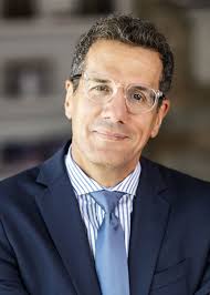 Otto Padron's Instagram, Twitter & Facebook