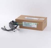one NEW Yaskawa servo motor SGM7J-04AFC6E
