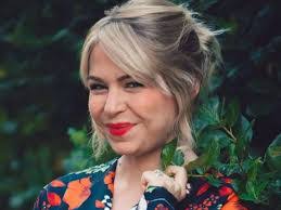 Tasha Bateman's Instagram, Twitter & Facebook