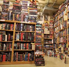 Book Store At Pike Place Market Library Bookshelves Bookstore Bookshelf Inspiration