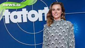 Karin hanczewski (34) sammelte erste schauspielerfahrung vor allem am theater. Karin Hanczewski Privat So Denkt Der Tatort Star Uber Kinder Und Familie News De