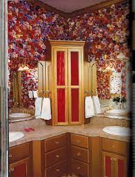 Girls' and 'family') are based on the british show 'changing rooms.' Trading Spaces Flower Walls In Bathroom Bad Room Design Space Room Decor