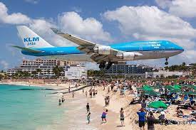Extreme Plane Landings At Maho Beach Saint Martin Lugares Para Viajar Parques Nacionais Pontos De Ferias