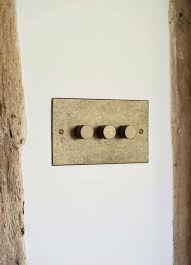 At one point the history of light source development, the electronic transformer was introduced, with a very different set of characteristics from those of a magnetic transformer. Dimmer Switches Instructions Knowledge Base Jim Lawrence