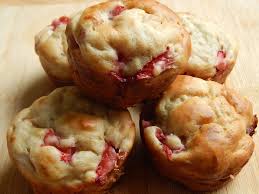 Strawberry Banana Greek Yogurt Muffins Drizzle Me Skinny Recipe Greek Yogurt Muffins Greek Yogurt Banana Muffins Yogurt Muffins