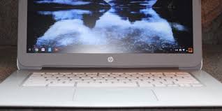 6 Of The Best Laptops For Bloggers Coles Crossing Best Laptops Laptop Portable Battery Bank