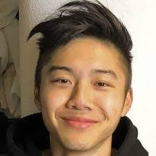 Sheldon Ho's Instagram, Twitter & Facebook